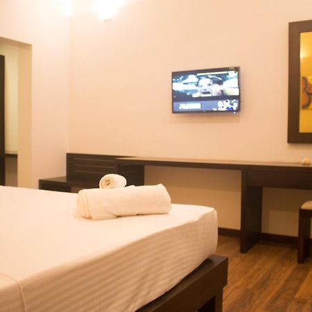 נגומבו The Suite 262 מראה חיצוני תמונה
